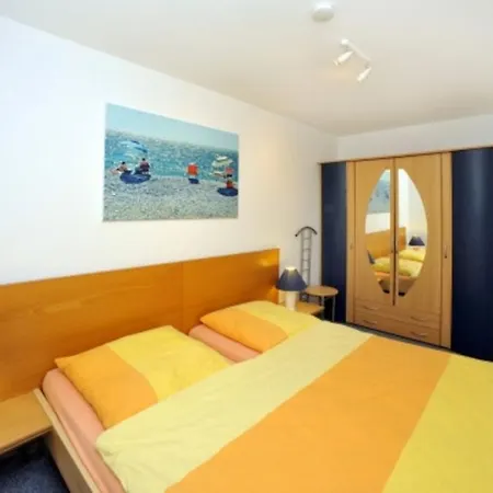 Apartment Ferienwohnung Mit Terrasse Zinnowitz