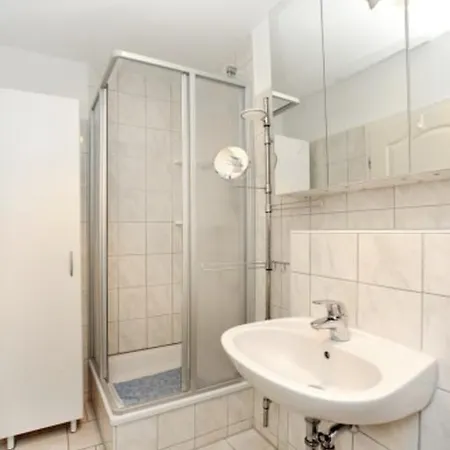 Apartment Ferienwohnung Mit Terrasse *