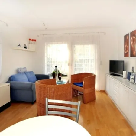 Ferienwohnung Mit Terrasse